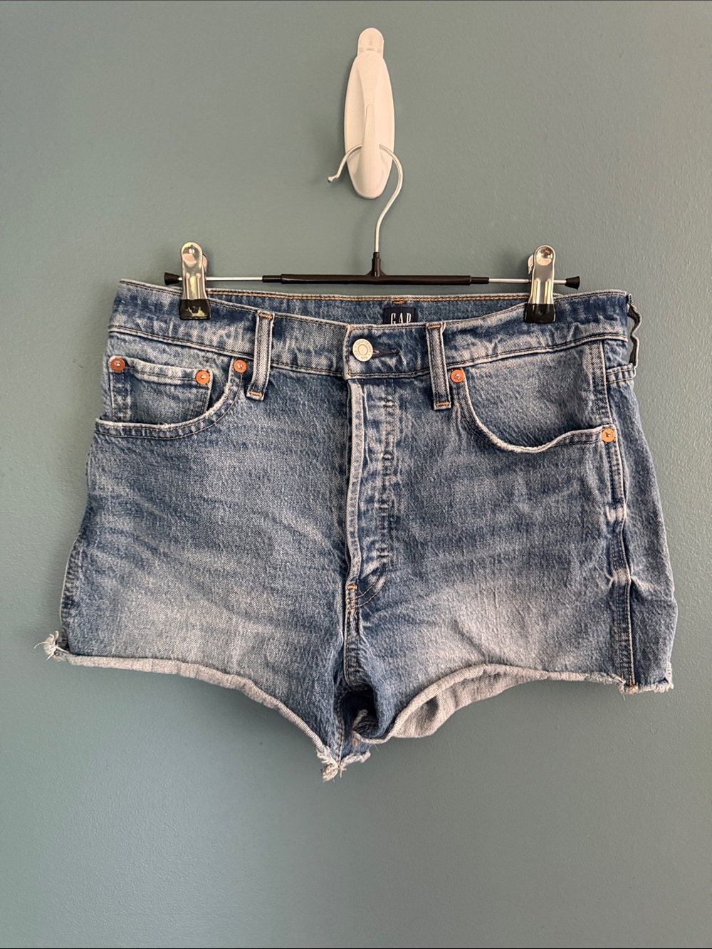 GAP Cheeky Short High Waist Sz 28 Light Blue Denim Cutoff Shorts